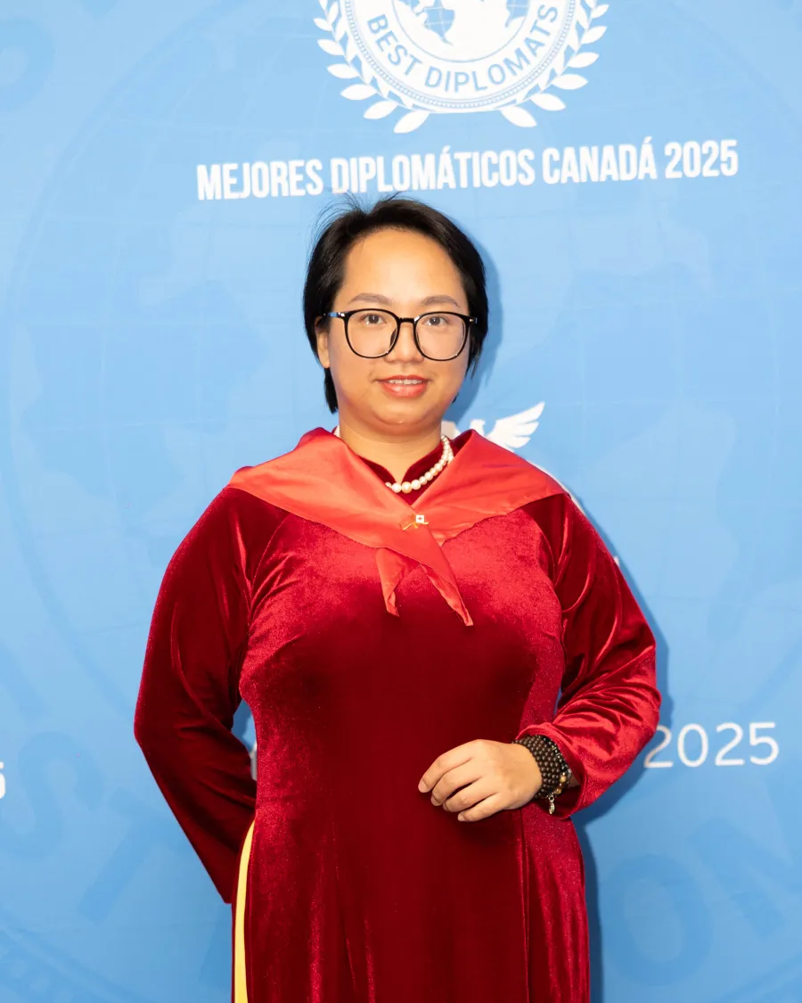 Thi Quynh Trang Phan at Best Diplomats Canada, October 2025